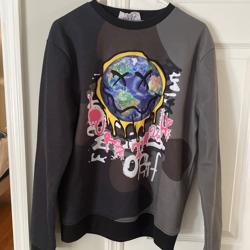 original fables yours truly sweatshirt medium used
